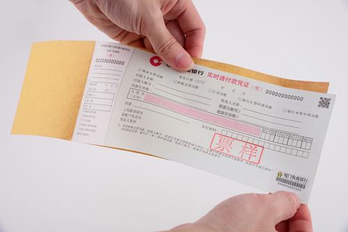 Anti Tamper Anti-counterfeiting Passenger RFID Ticket UHF Tag Bank Check Bank bills